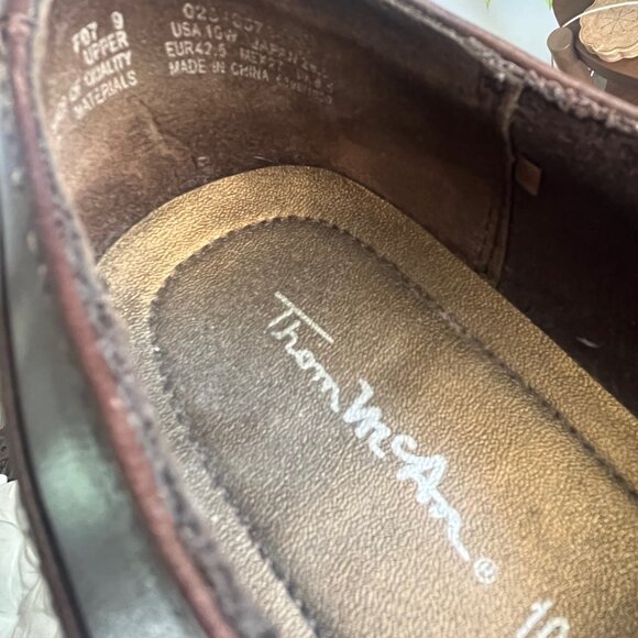 Thom McAn Brown Leather Slip-on Booties Chunky Heels Women's Size 10 W - Picture 5 of 11